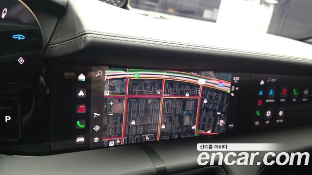 Porsche Taycan 2021 — photo 21