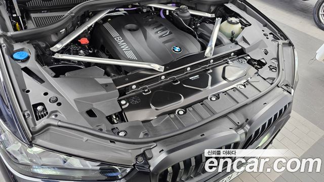BMW X5 2026 — photo 6