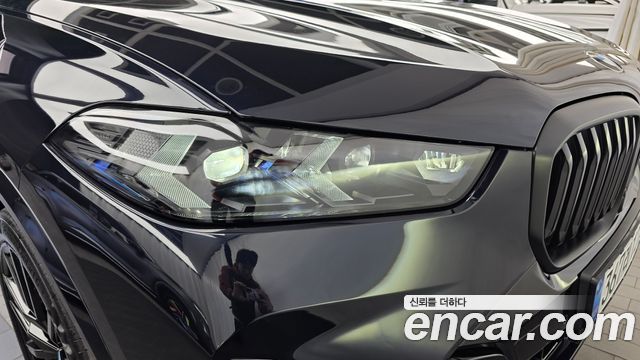 BMW X5 2026 — photo 8