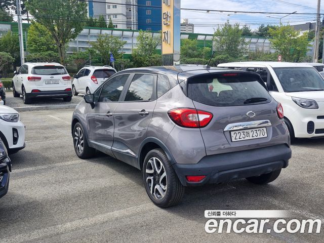 Renault Korea QM3 2016 — photo 6