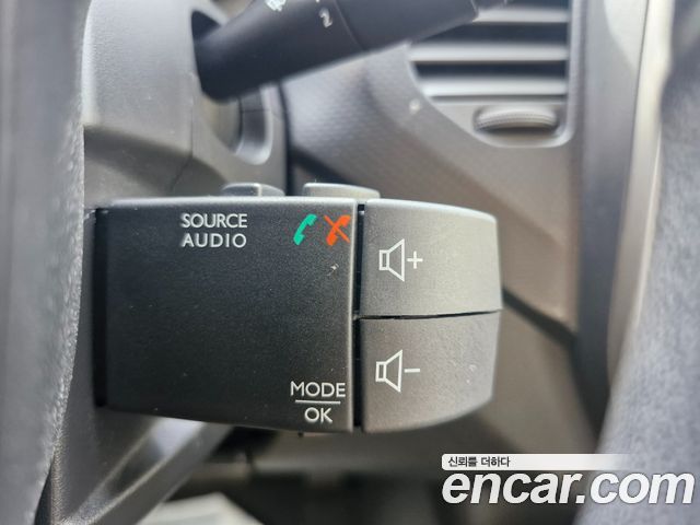 Renault Korea QM3 2016 — photo 18