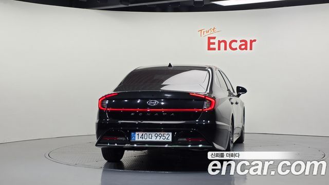 Hyundai Sonata 2022 — photo 4
