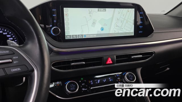 Hyundai Sonata 2022 — photo 13