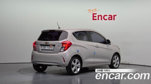 Chevrolet Korea Spark 2017 — photo 2