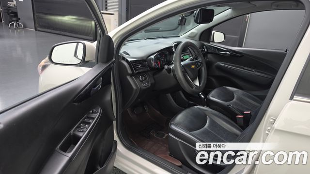 Chevrolet Korea Spark 2017 — photo 13