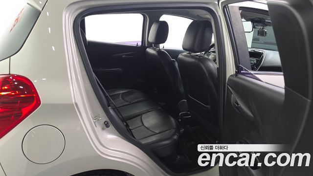 Chevrolet Korea Spark 2017 — photo 18