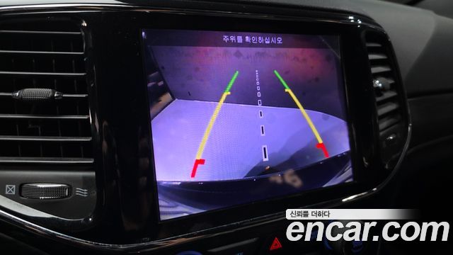 Jeep Cherokee 2019 — photo 14