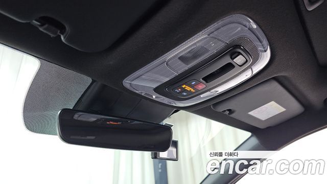 Hyundai AVANTE 2022 — photo 24