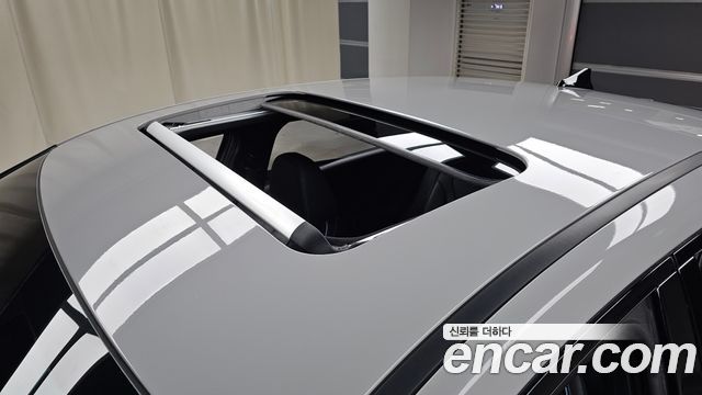 Hyundai AVANTE 2022 — photo 28