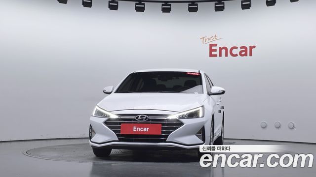 Hyundai AVANTE 2020 — photo 3