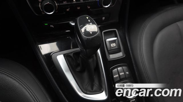 BMW 2-Series 2015 — photo 9