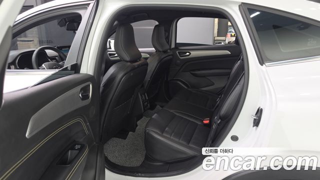 Renault Korea XM3 2024 — photo 17