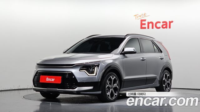 Kia Niro 2023 — photo 1