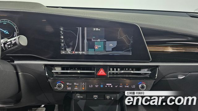 Kia Niro 2023 — photo 16
