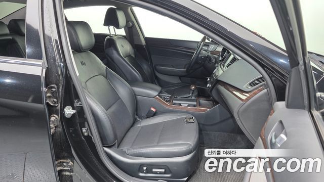 Kia K7 2016 — photo 11