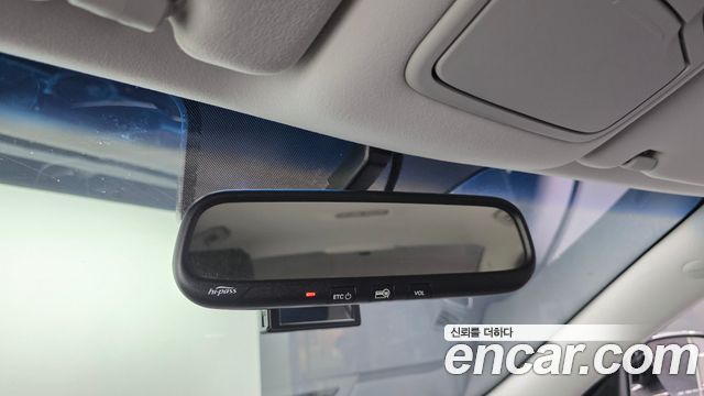 Kia K7 2016 — photo 19