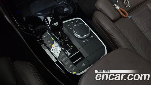 BMW X4 2022 — photo 9