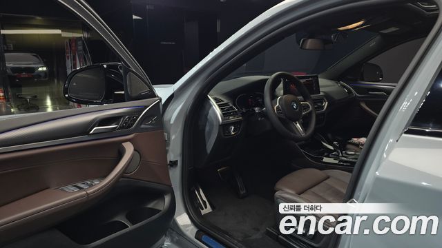BMW X4 2022 — photo 10