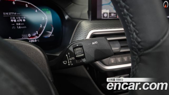 BMW X4 2022 — photo 17