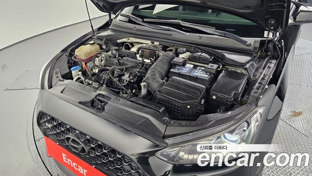 Hyundai Veloster 2021 — photo 6