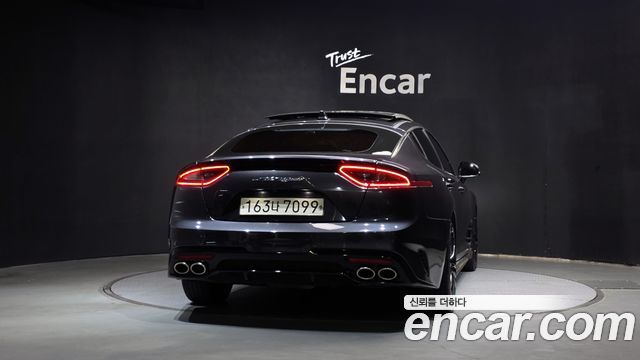 Kia Stinger 2018 — photo 4