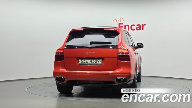 Porsche Cayenne 2009 — photo 4