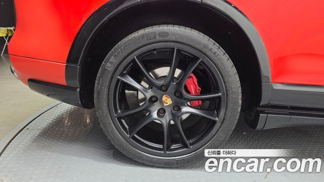 Porsche Cayenne 2009 — photo 5