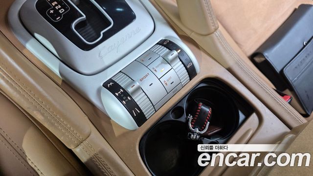 Porsche Cayenne 2009 — photo 15