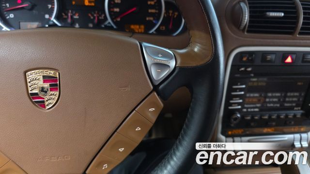 Porsche Cayenne 2009 — photo 18