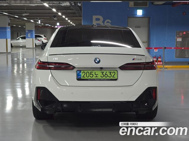 BMW i5 2026 — photo 5