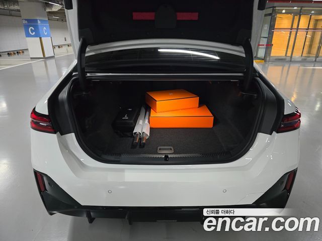 BMW i5 2026 — photo 6