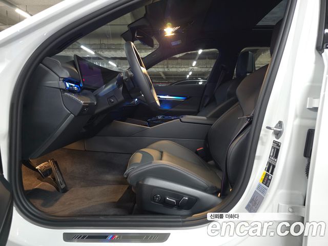 BMW i5 2026 — photo 9