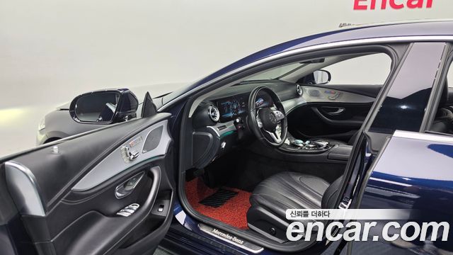 Mercedes-Benz CLS-Class 2019 — photo 13