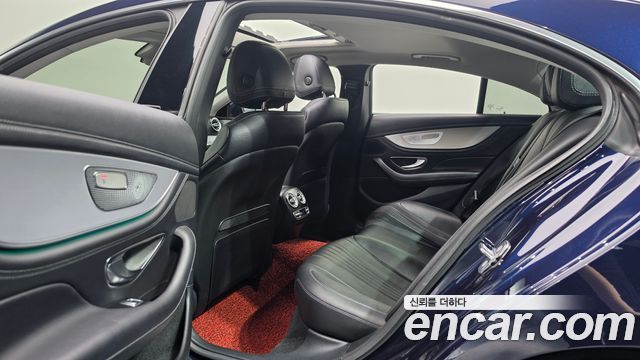 Mercedes-Benz CLS-Class 2019 — photo 17