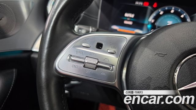 Mercedes-Benz CLS-Class 2019 — photo 23