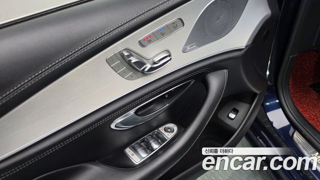 Mercedes-Benz CLS-Class 2019 — photo 26