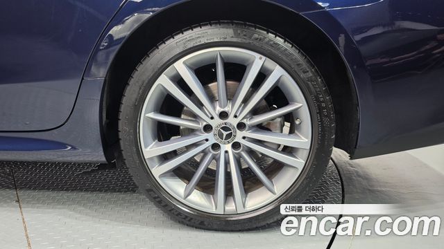 Mercedes-Benz CLS-Class 2019 — photo 7