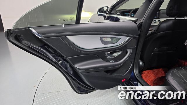 Mercedes-Benz CLS-Class 2019 — photo 15