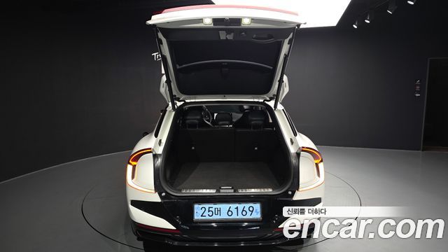 Kia EV6 2025 — photo 26