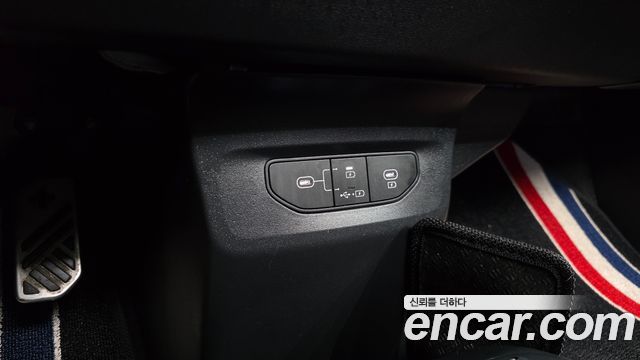 Kia EV6 2025 — photo 16
