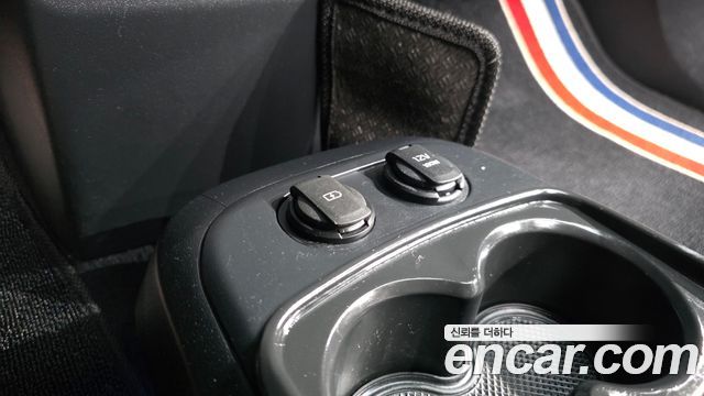 Kia EV6 2025 — photo 31