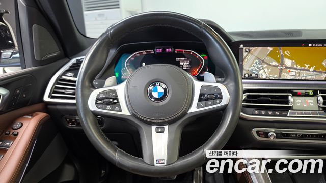 BMW X5 2020 — photo 13
