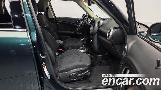 Mini Countryman 2012 — photo 11