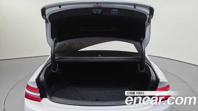 Genesis G80 2021 — photo 20