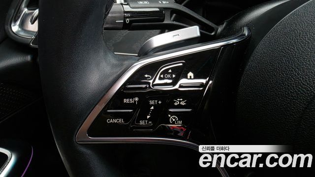 Mercedes-Benz E-Class 2025 — photo 22