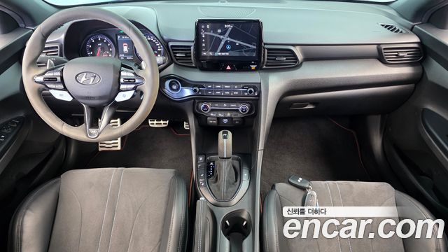 Hyundai Veloster 2021 — photo 10