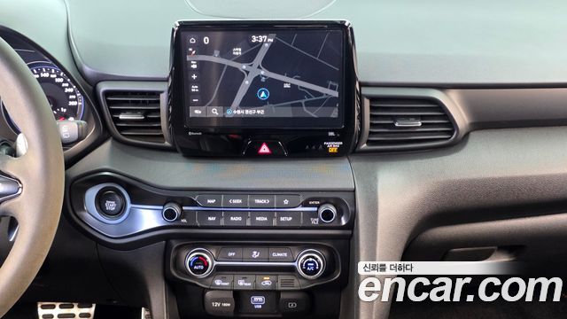 Hyundai Veloster 2021 — photo 19
