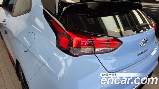 Hyundai Veloster 2021 — photo 9