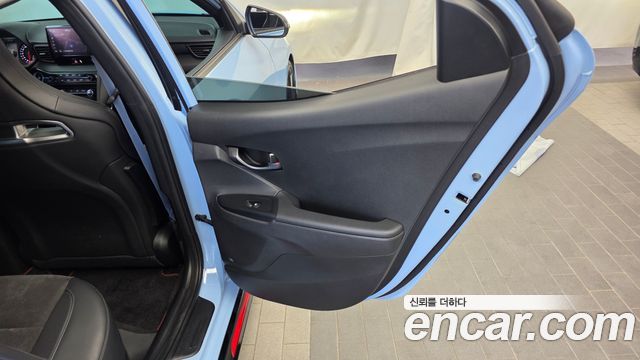 Hyundai Veloster 2021 — photo 15