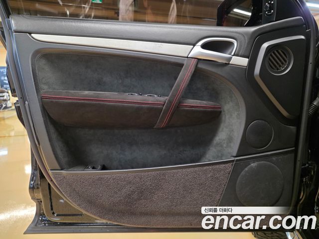 Porsche Cayenne 2008 — photo 5